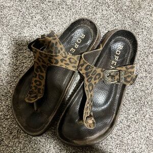 Roper leopard sandals size 7